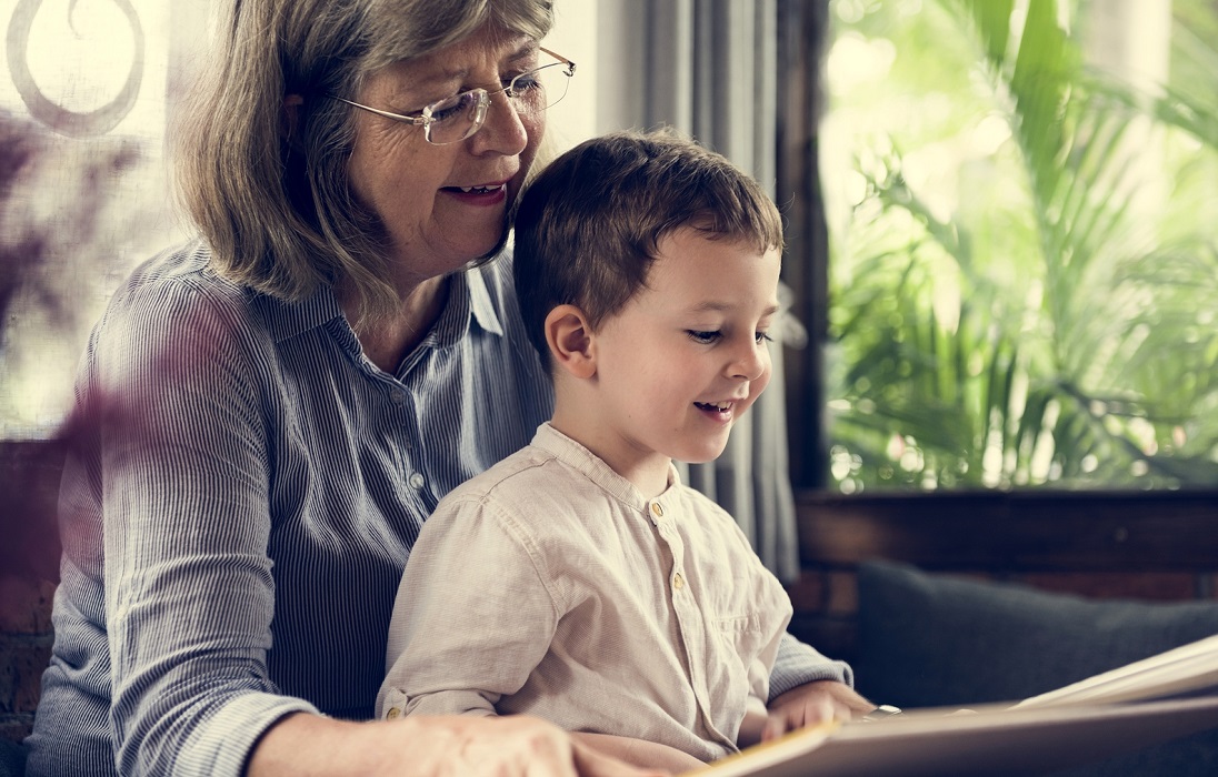 Γιατί η εξομολόγηση της Ρούλας Σταματοπούλου για τις νταντάδες του παιδιού της δίχασε τις μαμάδες στο TikTok; - εικόνα 1