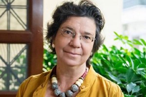 "Η αποστήθιση ακυρώνει τη διδασκαλία": Η Μαρία Ευθυμίου για την παιδεία στα ελληνικά σχολεία - εικόνα 1