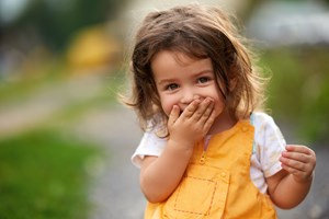 Τα "τρομερά" δύο: Πώς μπορείς να διαχειριστείς την πρώτη "δύσκολη" φάση του παιδιού σου - εικόνα 1