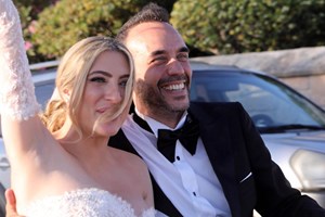 Ο Πάνος Μουζουράκης μιλά για τη βάφτιση του γιου του: Η διάσημη νονά και το ξεχωριστό όνομα - εικόνα 1