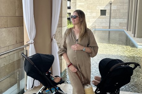 Ο Χάρης Χριστόπουλος και η Ανίτα Μπραντ γιόρτασαν τα πέμπτα γενέθλια του μεγαλύτερου γιου τους - εικόνα 1