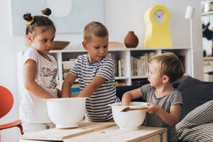 Πόσες θερμίδες χάνουμε οι μαμάδες προσπαθώντας να ντύσουμε τα παιδιά; - εικόνα 2