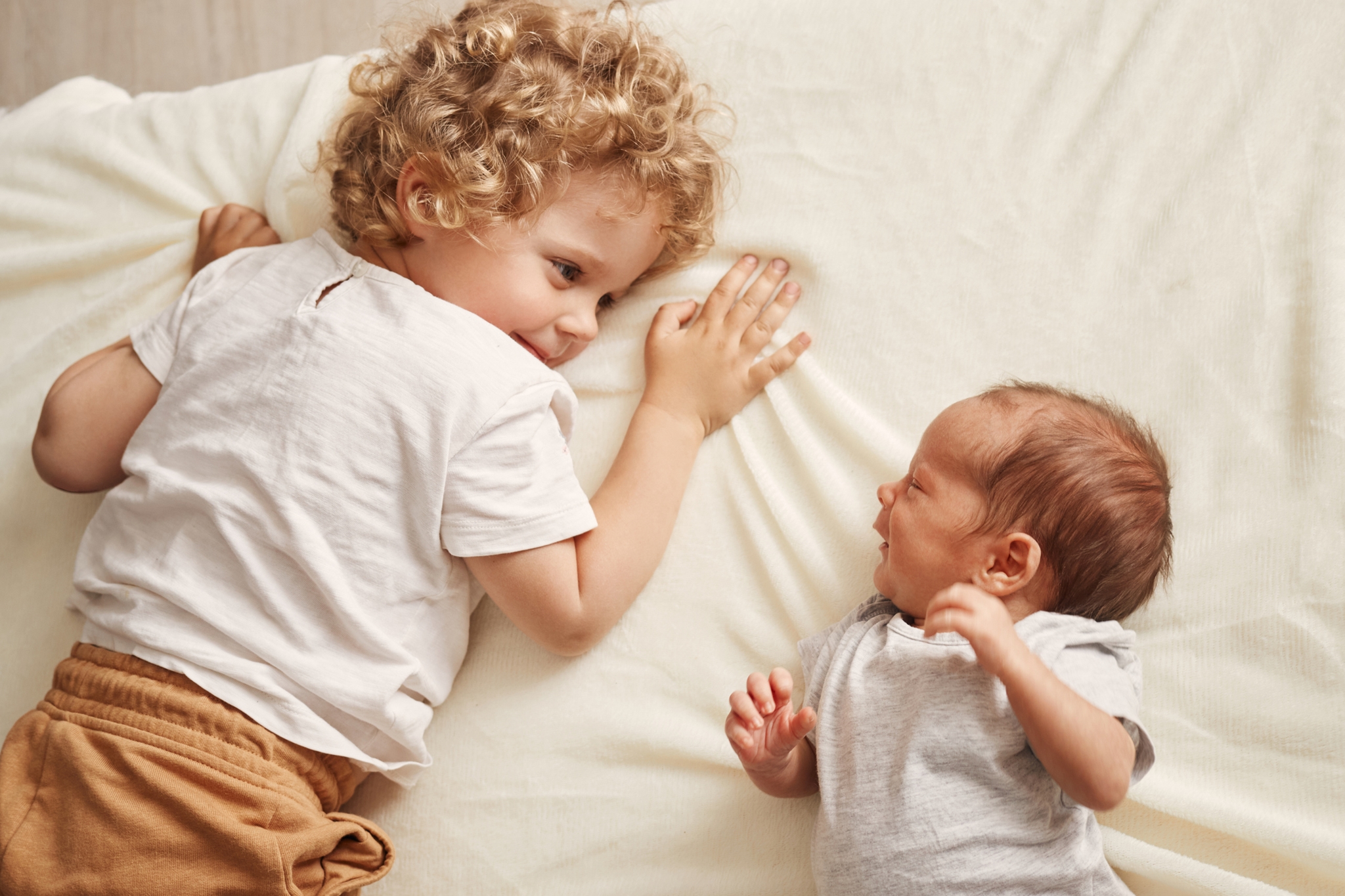 Ποια είναι η "καλή" διαφορά ηλικίας ανάμεσα στα αδέλφια; Η επιστήμη καταρρίπτει τους μύθους - εικόνα 2