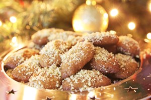 Bασιλόπιτα κέικ με πορτοκάλι - Η συνταγή για να την κάνεις αρωματική και αφράτη - εικόνα 2