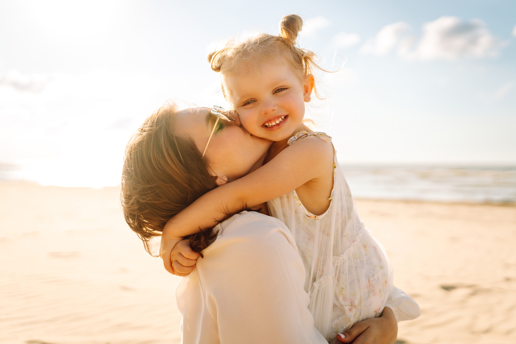 Οι ατελείωτες ερωτήσεις των παιδιών: Τι σημαίνουν και πώς να απαντάς - εικόνα 1