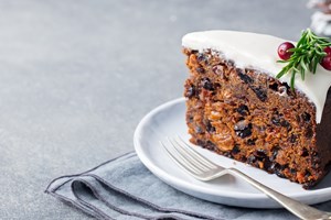 Χριστουγεννιάτικο γιαουρτογλυκό με ρόδι για το γιορτινό τραπέζι - εικόνα 2