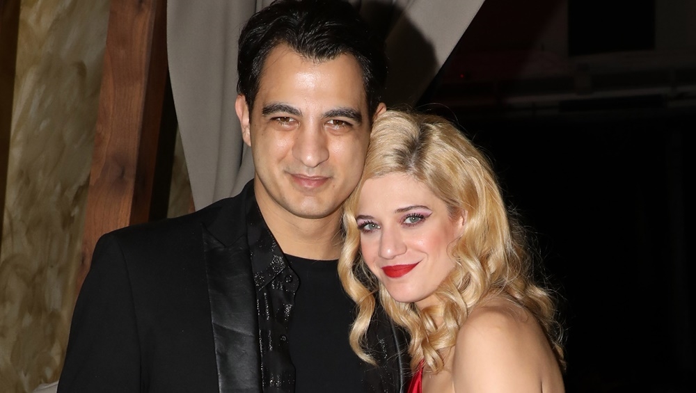 Η Τζένη Θεωνά στο baby shower για το δεύτερο παιδί της: "Απόψε πήρα το ομορφότερο δώρο" - εικόνα 1