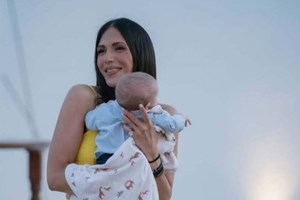 Messy play στο σπίτι με μια πατάτα- Το παιχνίδι που ενισχύει τη γλωσσική ανάπτυξη - εικόνα 2