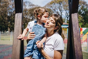 6 φράσεις των γονιών που προκαλούν ντροπή και πληγώνουν τα παιδιά - εικόνα 1