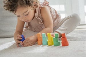 8 ιδανικά παιχνίδια για παιδιά μετά τα πρώτα τους γενέθλια - εικόνα 2