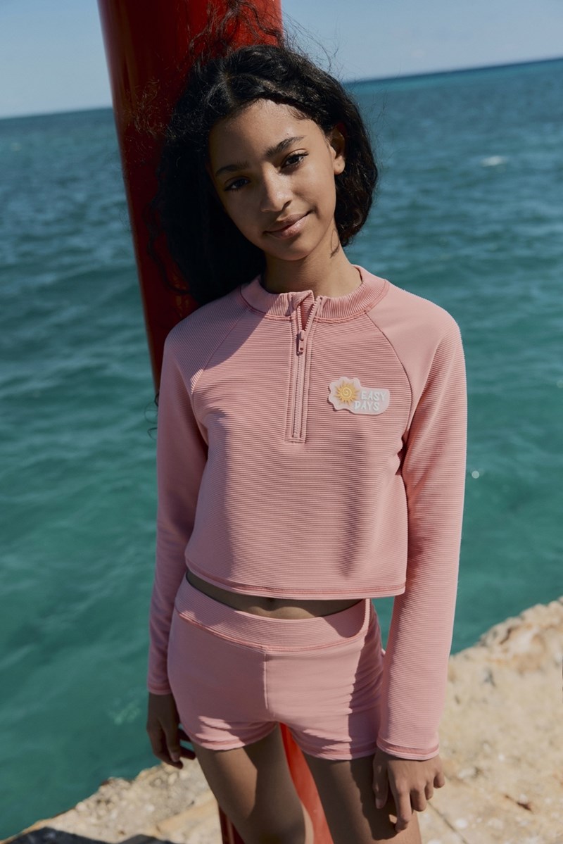 m&s