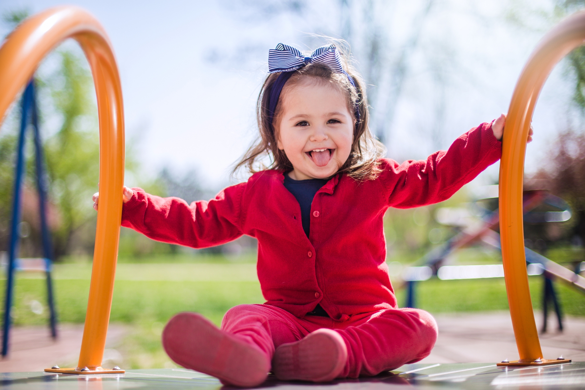 Παλεύεις κι εσύ να ντύσεις το παιδί κάθε μέρα; Δες πως θα το καταφέρεις - εικόνα 2