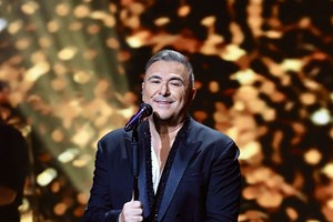 Shakira: Στη σκηνή με ασορτί ρούχα μαζί με τους γιους της, Milan και Sasha - εικόνα 1