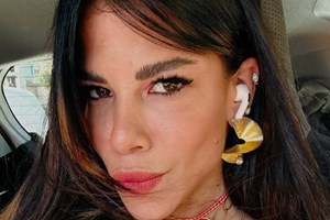 Η Δάφνη Καραβοκύρη μιλά για την κοινωνική πίεση περί "μητρότητας": "Είναι προσωπική μου επιλογή. Δεν αφορά κανέναν άλλον" - εικόνα 1