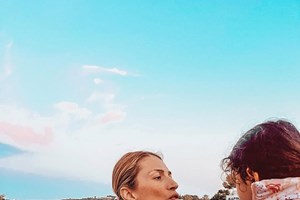 Book Club: Το αγαπημένο βιβλίο των γιων της Έφης Αργυροπούλου είναι ένα εργαλείο θετικής διαπαιδαγώγησης - εικόνα 3