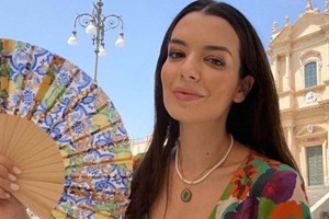 Εξόρμηση στο βουνό για τη Νικολέττα Ράλλη και την κόρη της - εικόνα 1