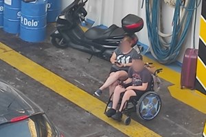 Μια μαμά παιδιού ΑμεΑ εξηγεί: "Aν θες να μας βοηθήσεις, μην μας κοιτάς περίεργα, μην δείχνεις λύπηση" - εικόνα 1