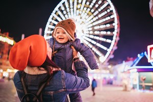 Η γονεϊκότητα δεν είναι trend: Οι "τάσεις" που θέλουμε να αφήσουμε πίσω μας το 2026 - εικόνα 1
