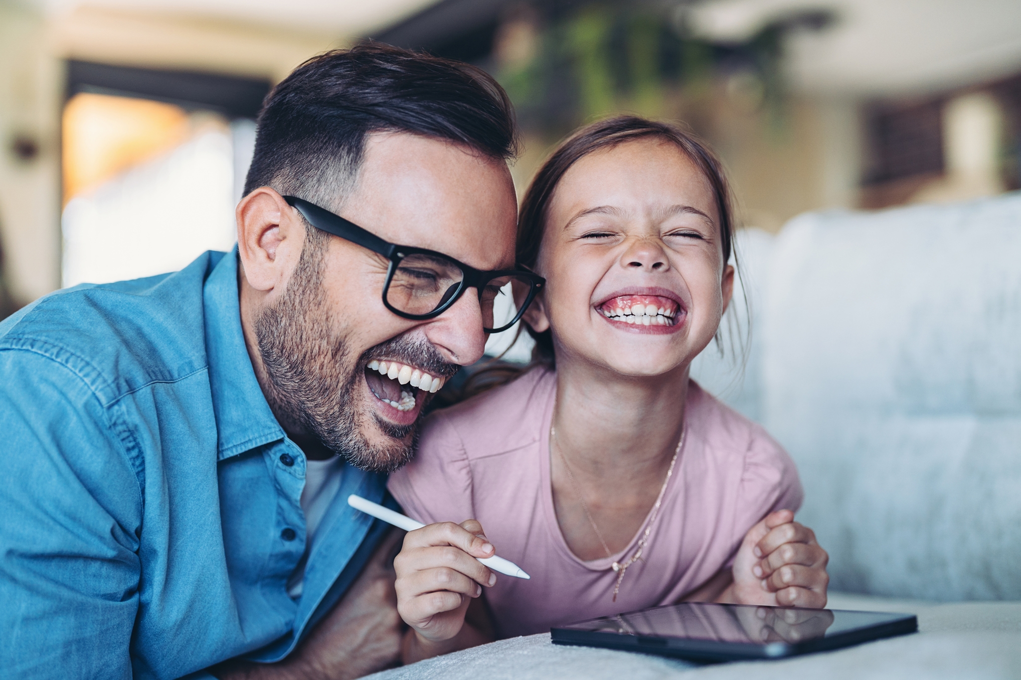 Όταν οι γονείς δεν έχουμε κουράγιο για παιχνίδι: Ιδέες απασχόλησης ανά ηλικία - εικόνα 2