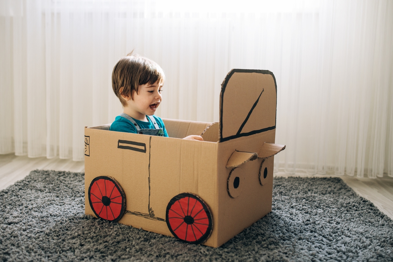 Σαββατοκύριακο με κρύο; 10 παιχνίδια για να παίξεις με τα παιδιά στο σπίτι - εικόνα 1