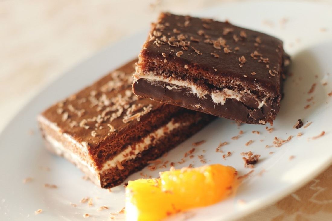 Brownies με ό,τι έχει το ψυγείο