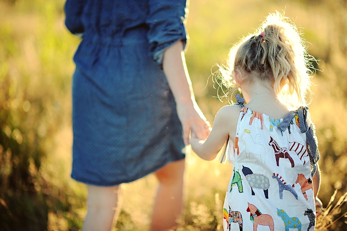Κι όμως, η κατάθλιψη με έκανε καλύτερη μητέρα