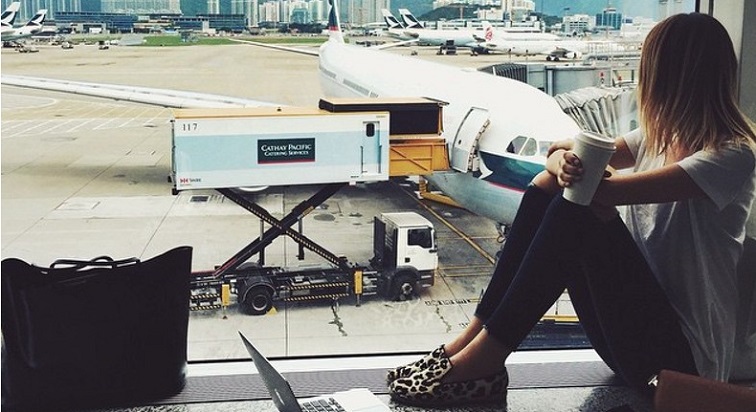 "Να φύγετε. Όχι για σας, για τα παιδιά"