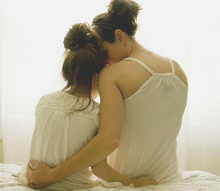 Η γλυκιά "μανούλα" των μαμαδοσάιτ κι άλλα μυθικά πλάσματα