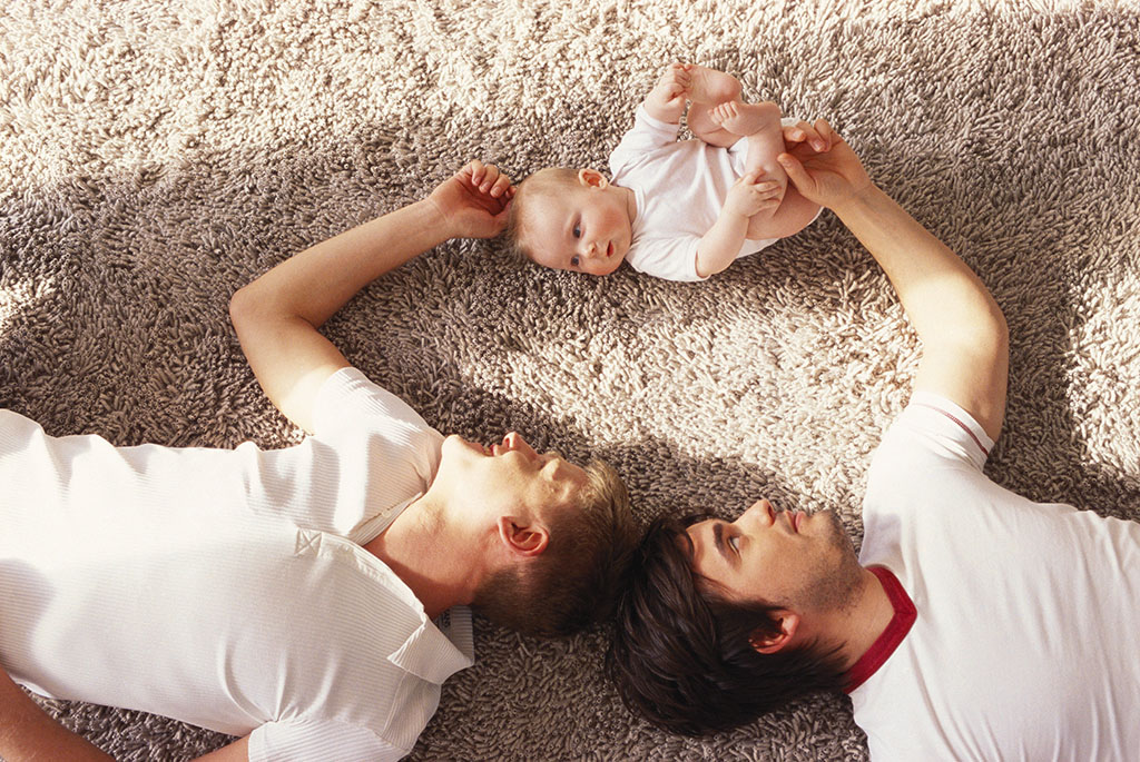 Είτε στρέιτ είτε γκέι, το παιδί θέλει αγάπη