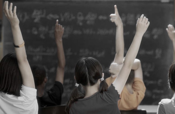 Ιδιωτικό σχολείο - Όταν οι γονείς, επειδή είναι "πελάτες", μπορούν να διώξουν μια καλή δασκάλα