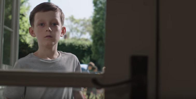 Η βία κατά των γυναικών ξεκινά από μικρή ηλικία  – Η καμπάνια που σοκάρει την Αυστραλία