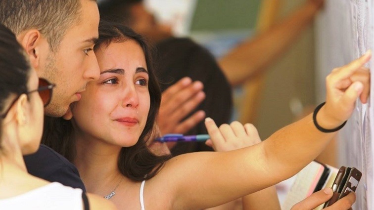 Πανελλήνιες - Δεν πέρασα. Η παπαγαλία με πρόδωσε. Ή την πρόδωσα εγώ…