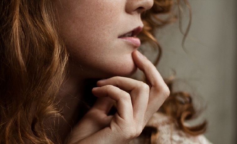 Αν αντέξεις να δίνεις αγάπη και να παίρνεις ψίχουλα, θα γίνεις σούπερ ήρωας