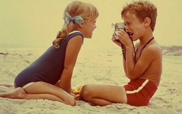 Τότε που μετρούσαμε παγωτά και μπάνια - θυμάσαι;