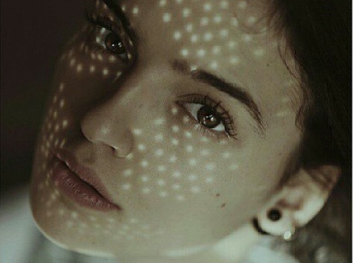 Ήμουν κι εγώ Paris, Orlando, Bagdad. Aλλά τώρα είμαι απλώς κουρασμένη και φοβάμαι