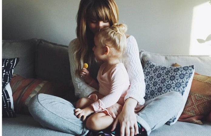 Όταν βλέπω τα παιδιά μου ανέμελα και ήρεμα λέω δεν μπορεί, κάτι έχω κάνει καλά