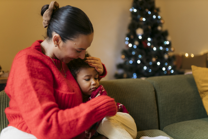 Το παιδί που έφτιαξε το κουτί της ευτυχίας: Είμαι ευτυχισμένος όταν η μαμά παίζει μαζί μου ενώ είναι νυσταγμένη