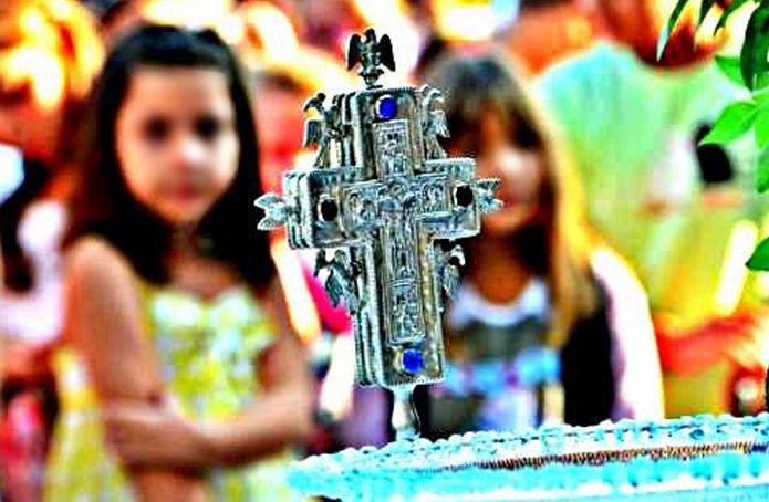 Στο δικό μου σχολείο, η προσευχή δεν μας έκανε καλύτερους