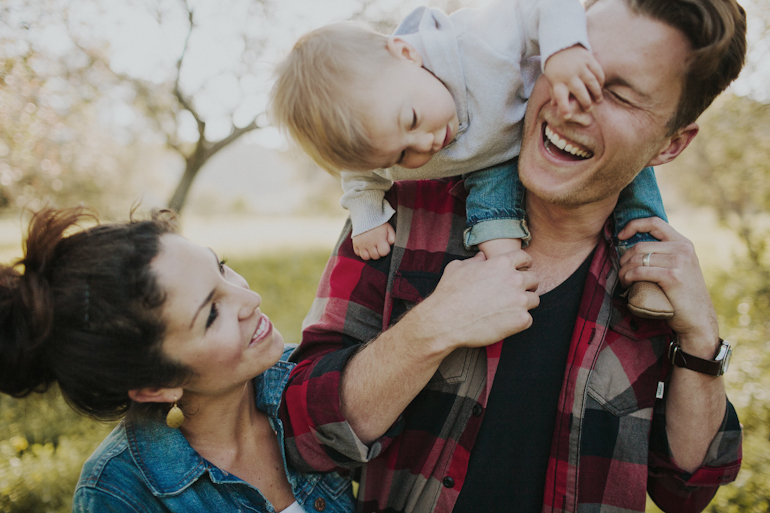 Κάπου, εκτός συνόρων, μια μητέρα έφτιαξε το "χαμόγελο του γονιού"