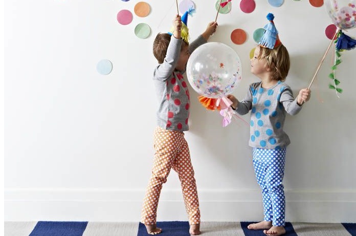 Πατέρας, μόνος, ανάμεσα σε μαμάδες σε παιδικό πάρτι - βοήθεια!