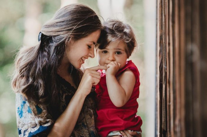 Κάποια στιγμή θα αφήσεις τα παιδιά σου λερωμένα και αδιάβαστα - ε και;