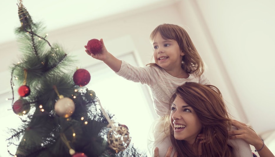 Δεν θέλω τα παιδιά μου να με θυμούνται μπροστά στην TV τα Χριστούγεννα
