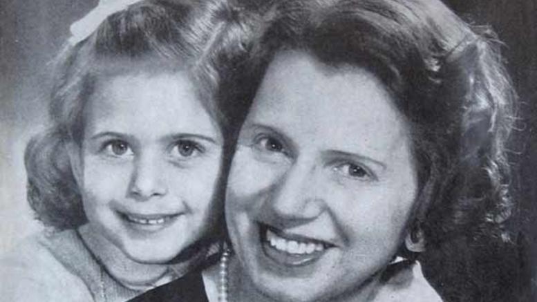 Αγαπημένη Θεία Λένα