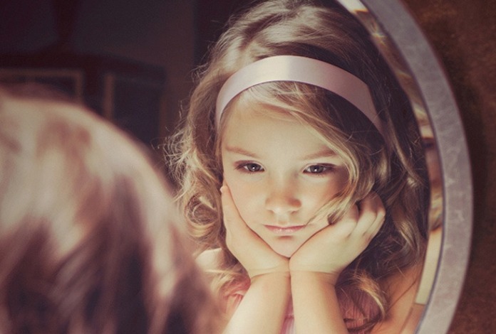 Μαμά, εγώ γιατί δεν πήρα τα μάτια σου;