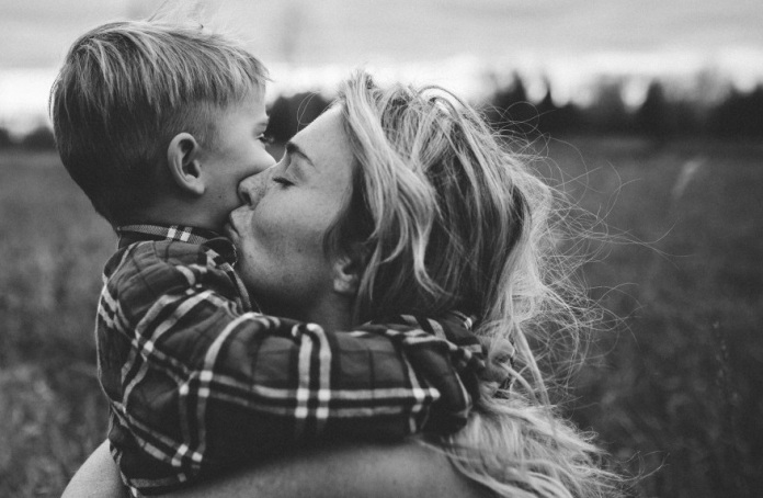 Την αληθινή αγάπη την εκτιμάς περισσότερο όταν την ανακαλείς, παρά όταν τη ζεις