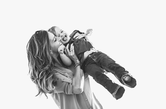 Το χάδι της μάνας είναι το γάλα της ψυχής