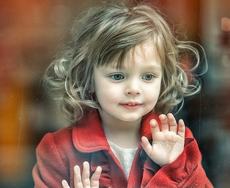 Η υπερπροστασία εκθέτει τα παιδιά στους ίδιους κινδύνους με την αδιαφορία