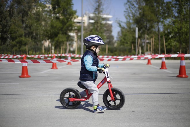 Αγώνας με ποδήλατα ισορροπίας στο ΚΠΙΣΝ