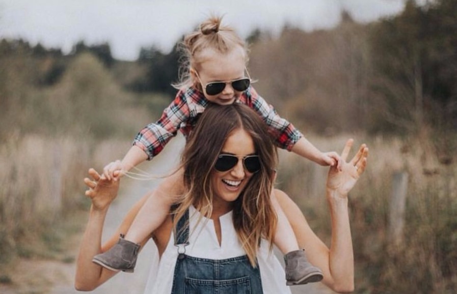 5 πράγματα για τα οποία μιλάμε συνέχεια οι μαμάδες - και τα βαριέμαι