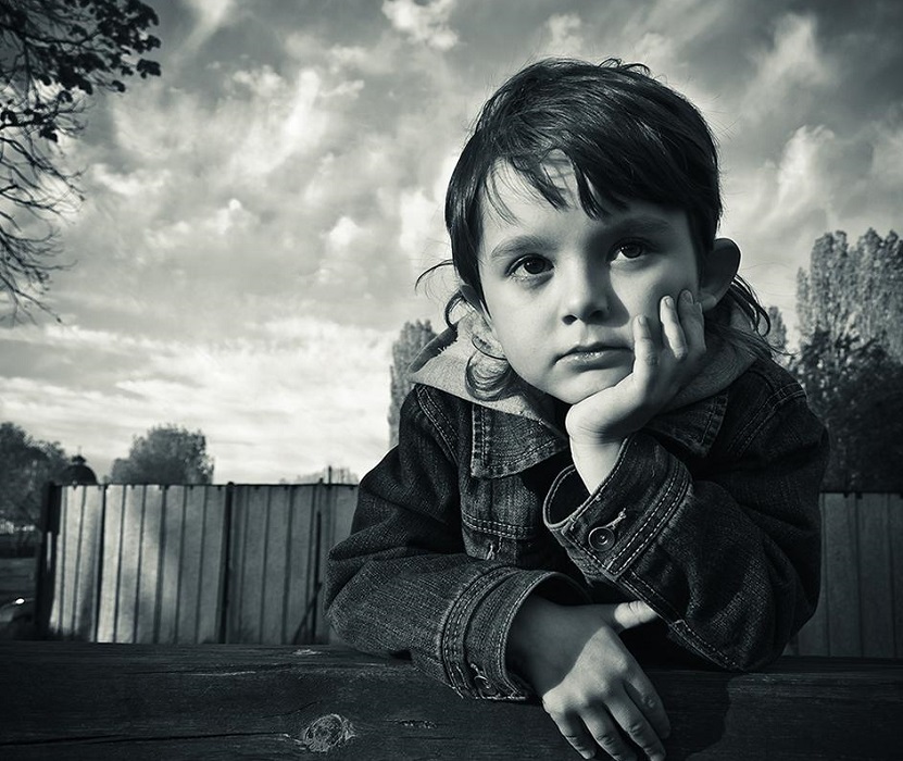 25 πράγματα που κάνουμε στην ενήλικη ζωή και «αποκαλύπτουν» την παιδική μας ηλικία